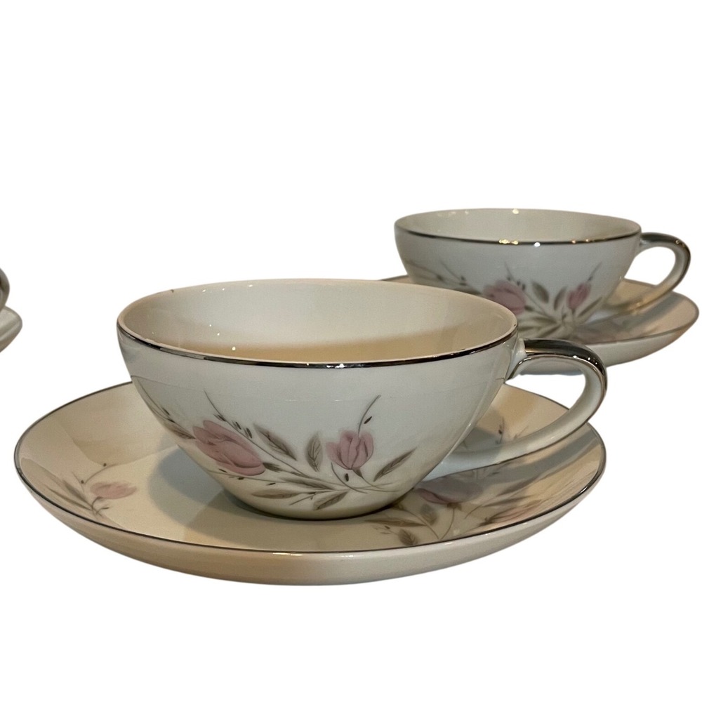Mikasa Fine China My Love 8243 Set of 4 Cups and Saucers Pink Floral Silver Rim